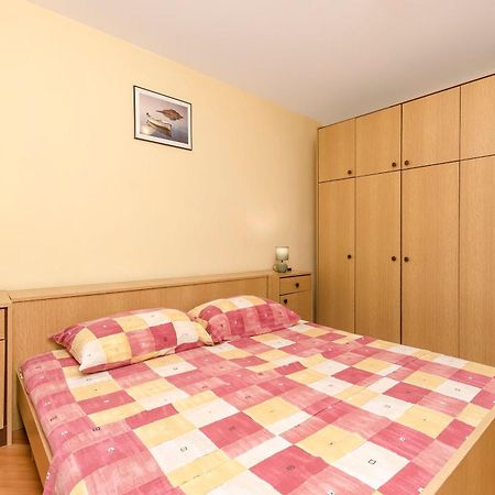 Apartment Branka Tisno Luaran gambar