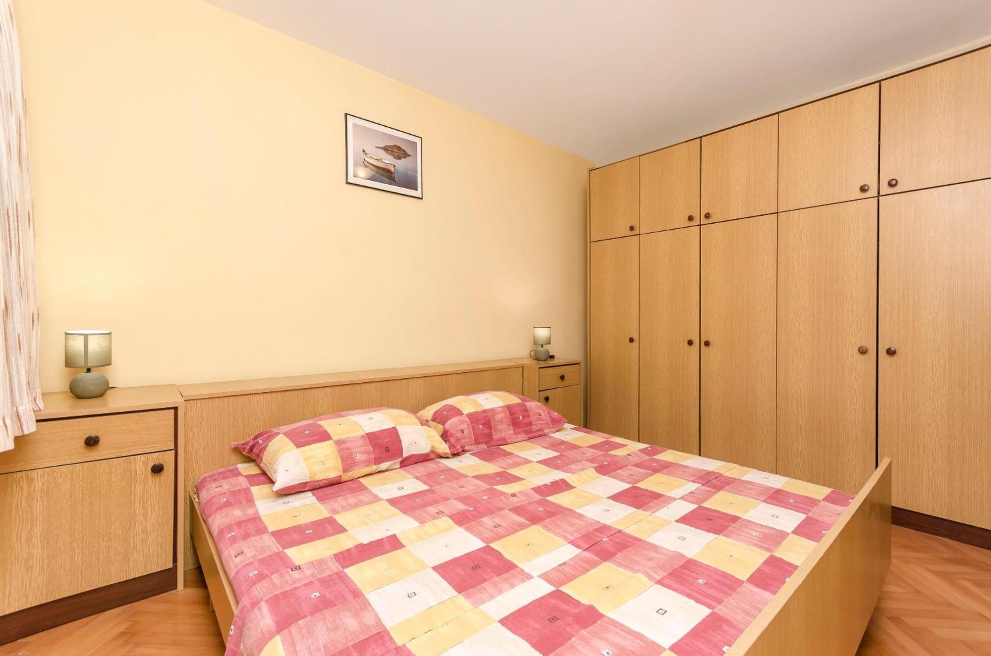 Apartment Branka Tisno Luaran gambar